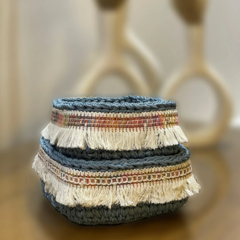 Alternative view of Nomad Fringe Set